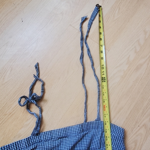 J. Crew Woman's Spaghetti Tie Strap Crop Top Size M. - Picture 6 of 8